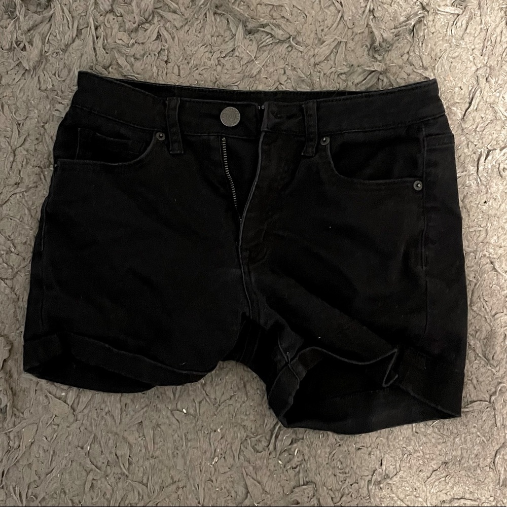 Aeropostale Girls Black MIDI Shorts Size 2
